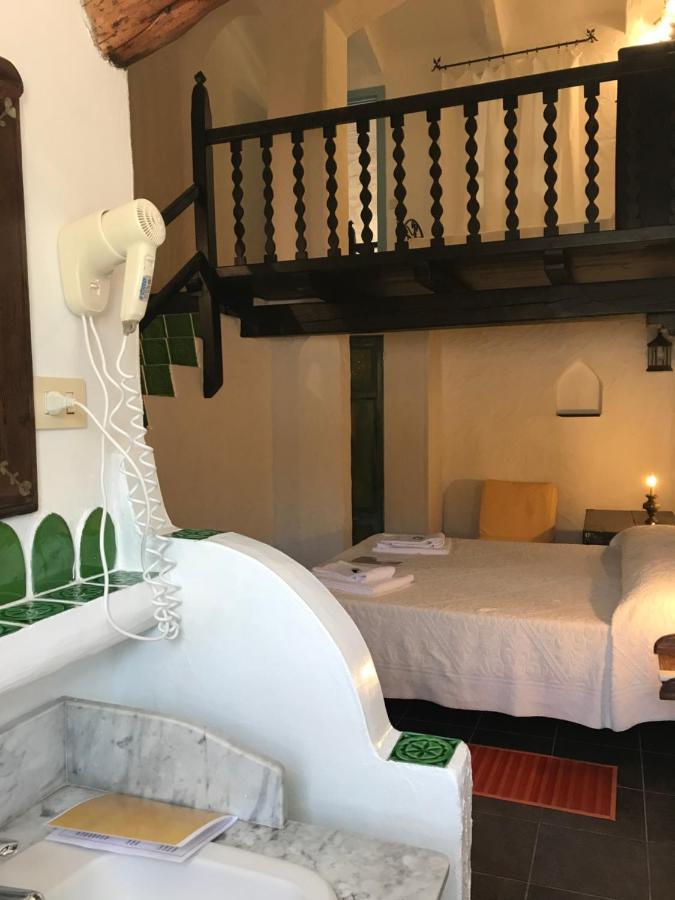 Ca' La Somara Hotel San Pantaleo Ngoại thất bức ảnh
